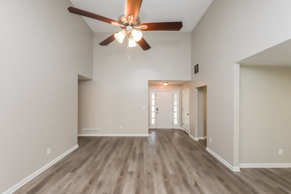 2673 Candler Dr Sw - Photo 4 of 16