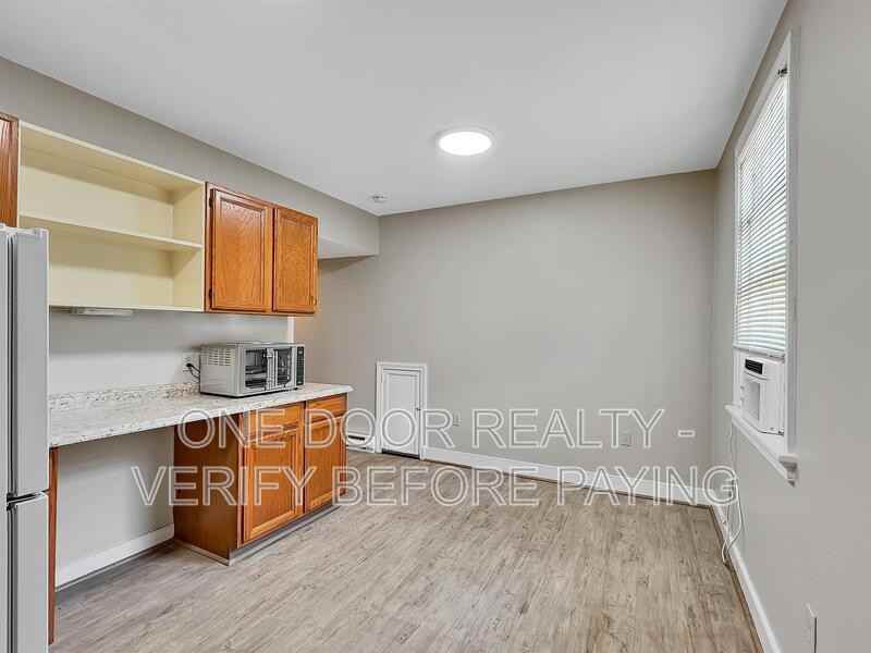 710 Wythe Ln Apt C #710CWYTH - Photo 2 of 7