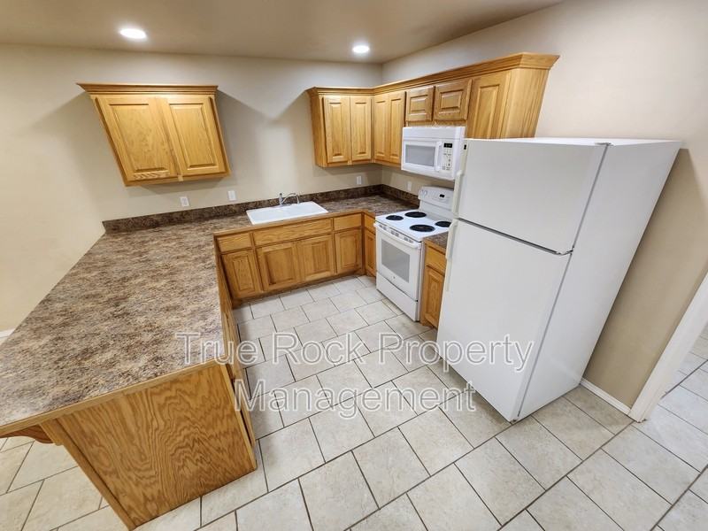 15406 County Road 3594 - Photo 3 of 10