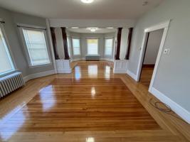 featured image of 61 Lafayette St #1