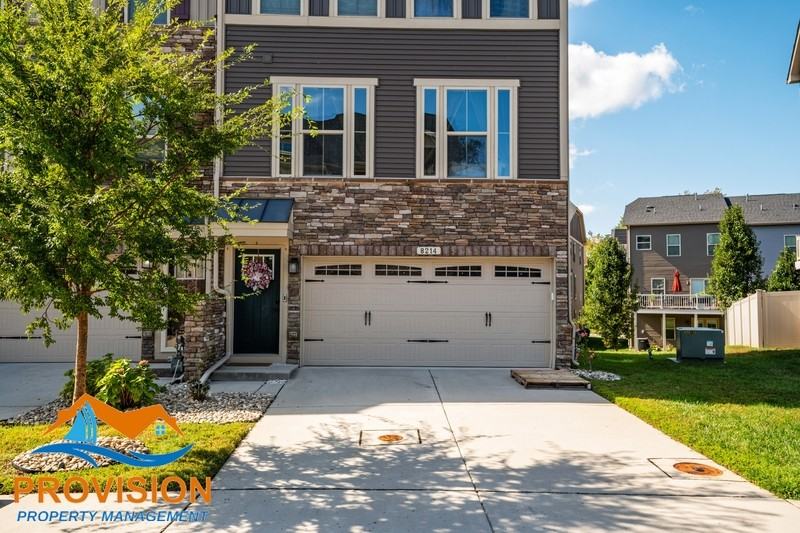 8214 Kippis Rd - Photo 2 of 33