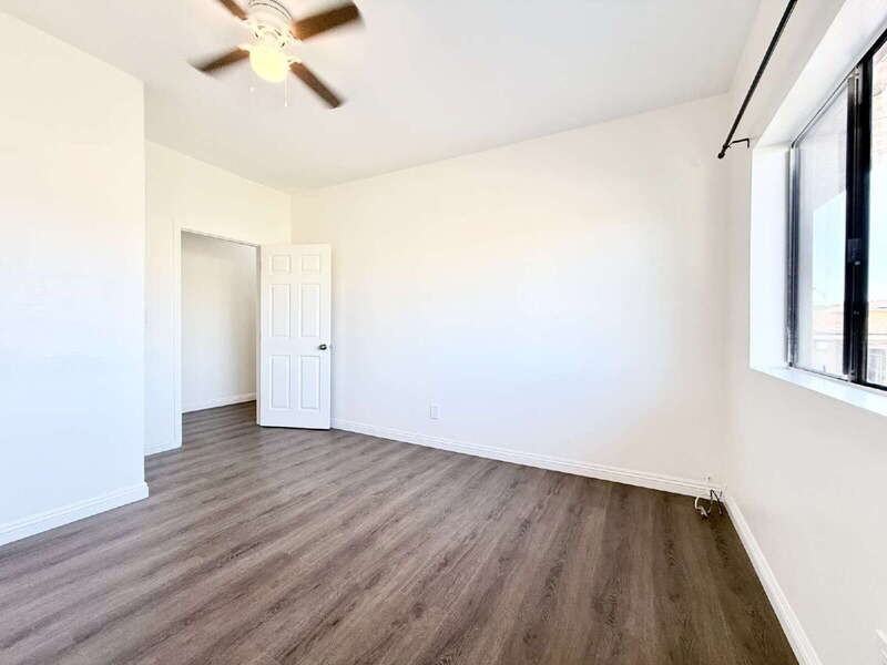 144 E Lanzit Ave - Photo 4 of 14