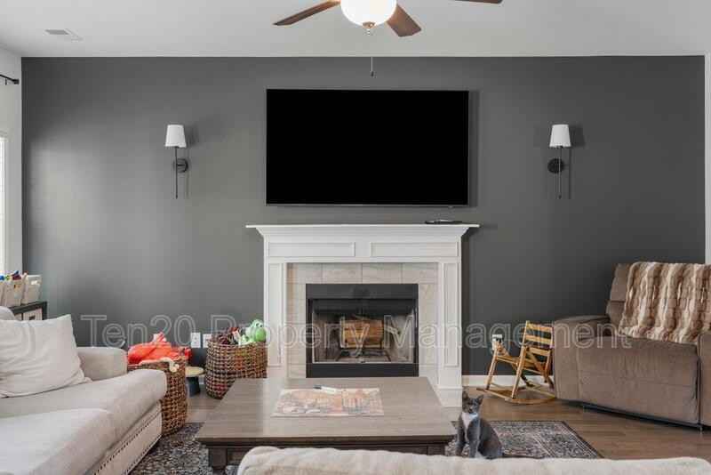 121 Hart Preserve Dr - Photo 6 of 31