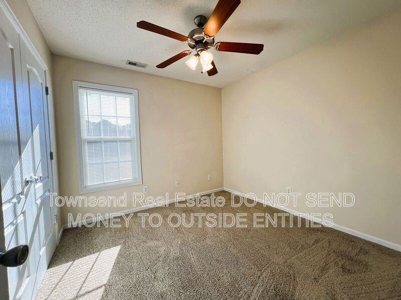 4417 Harborgate Rd - Photo 6 of 20