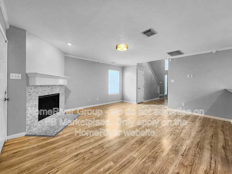 26986 Crown Haven Dr - Photo 3 of 19
