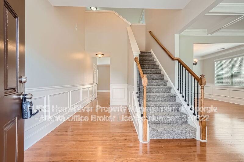 1610 Burgess Trl - Photo 5 of 31