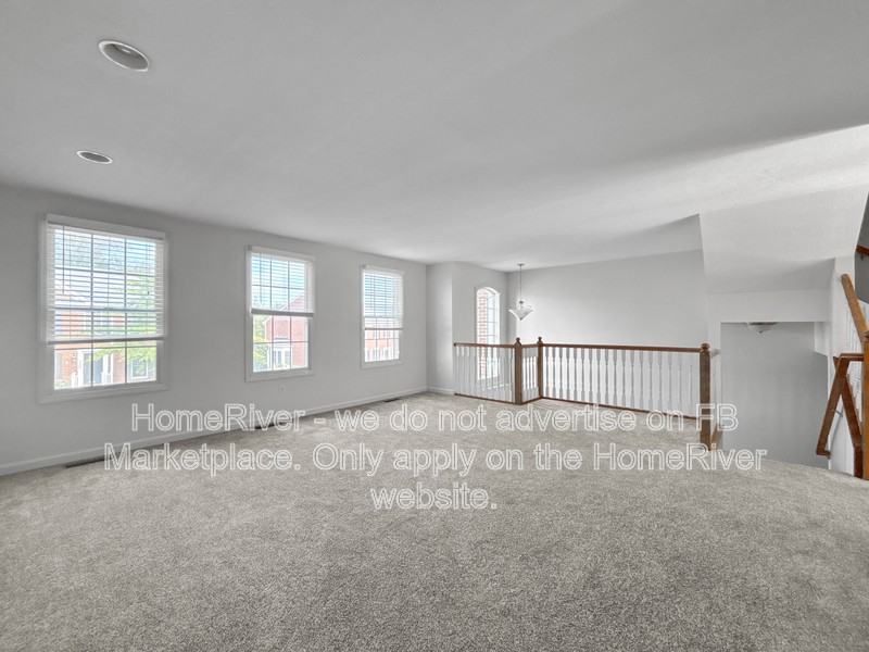 311 Marshall Heights Dr - Photo 3 of 20