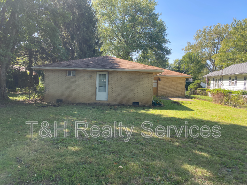 920 Ellenhurst Dr - Photo 6 of 28