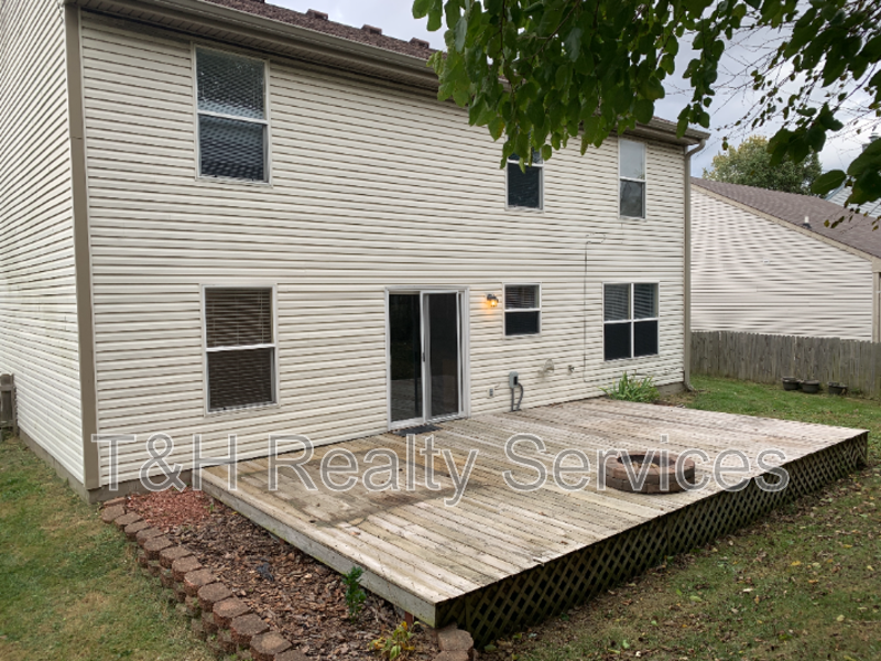 725 Muirfield Dr - Photo 6 of 31