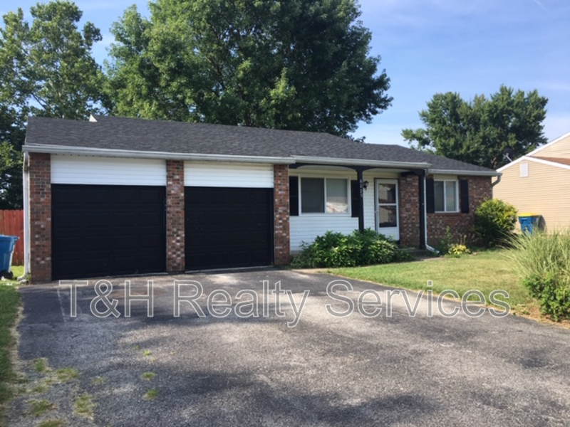 6225 Granner Dr - Photo 4 of 23