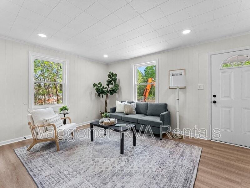 2603 Lynhaven Ave - Photo 4 of 21
