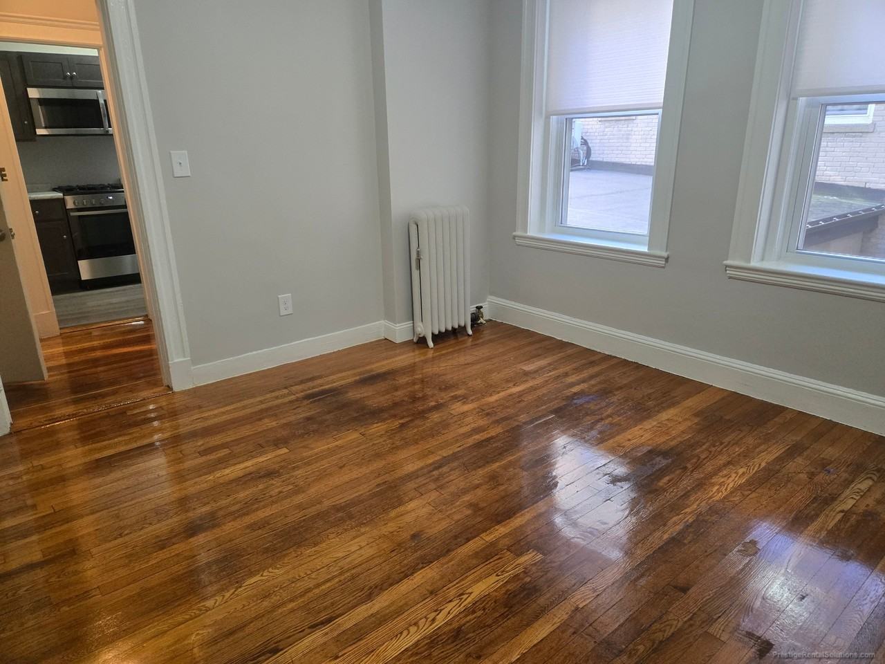 221 Kelton St #4 - Photo 3 of 11