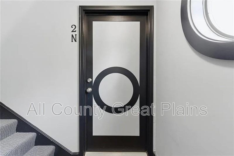 4540 Broadway #2N - Photo 3 of 19