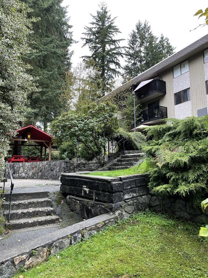 908 Berkley Rd - Photo 6 of 6