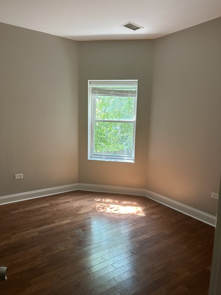 5431 South Michigan Avenue - Photo 5 of 10