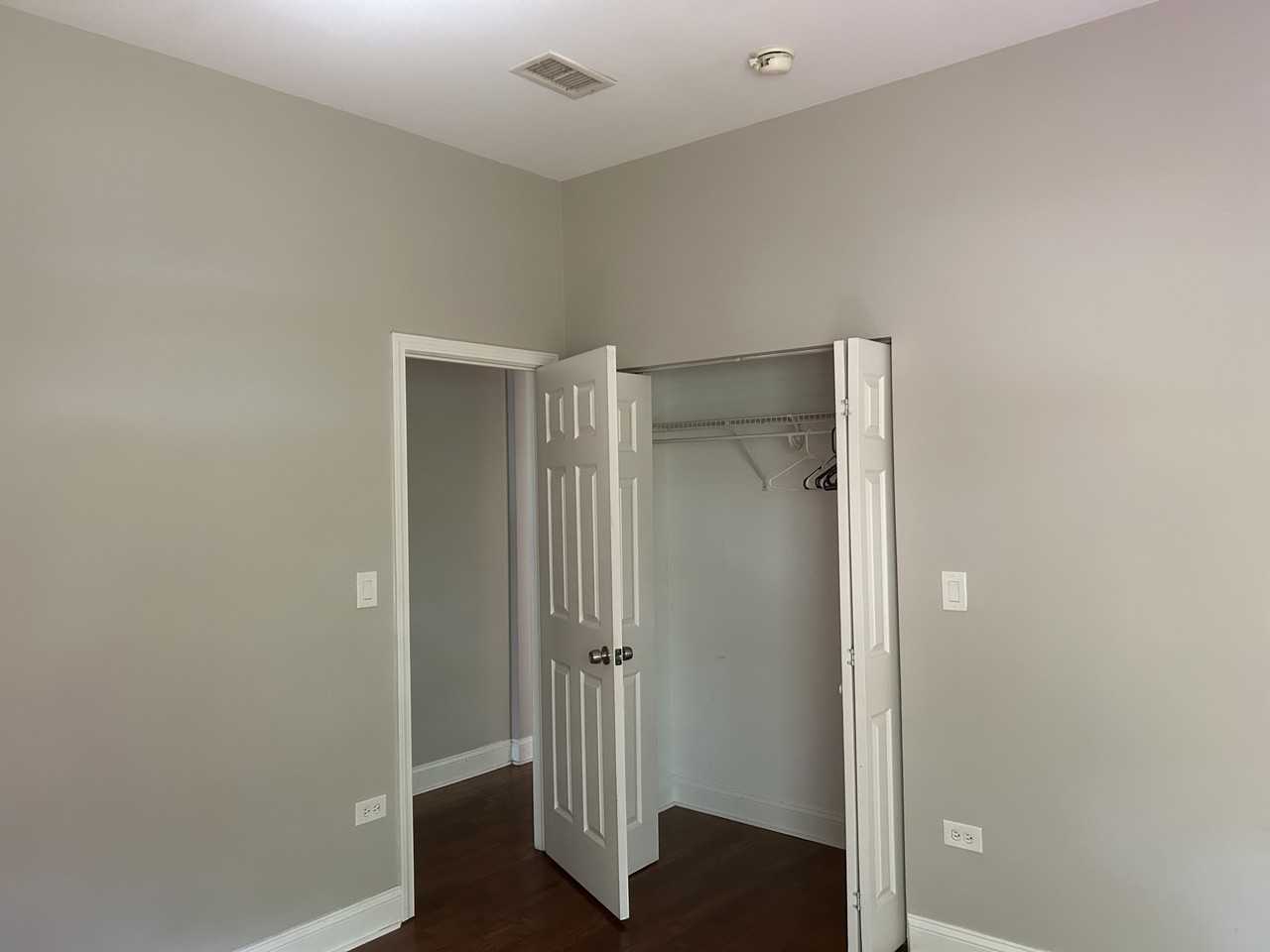 5431 South Michigan Avenue - Photo 6 of 10