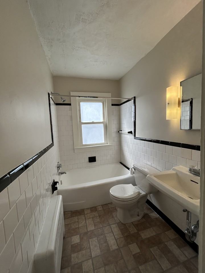 2 Ureco Terrace - Photo 4 of 13