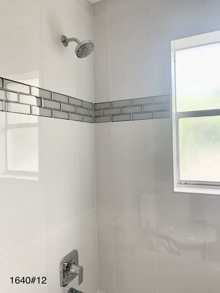 1640 N DIXIE HWY - Photo 6 of 16