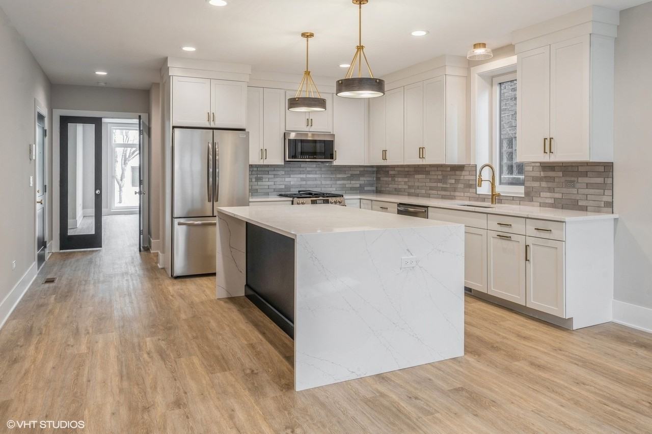 1647 W. Irving Park Road - Photo 6 of 18