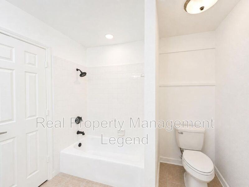 70 Legend Rd - Photo 5 of 36