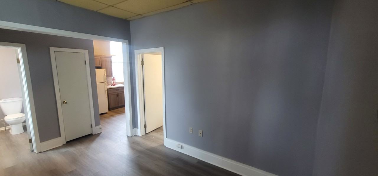175 East High Street - Photo 2 of 8