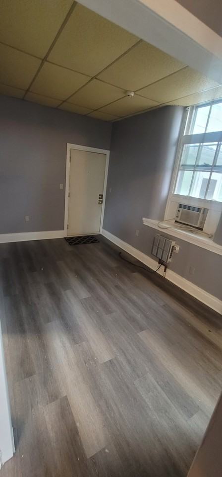 175 East High Street - Photo 3 of 8