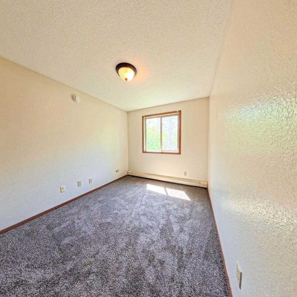 1311 6th Avenue South - Photo 7 of 18