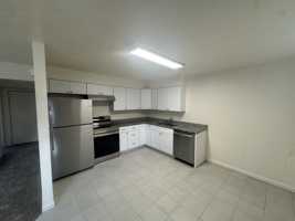 featured image of 125 E 400 N