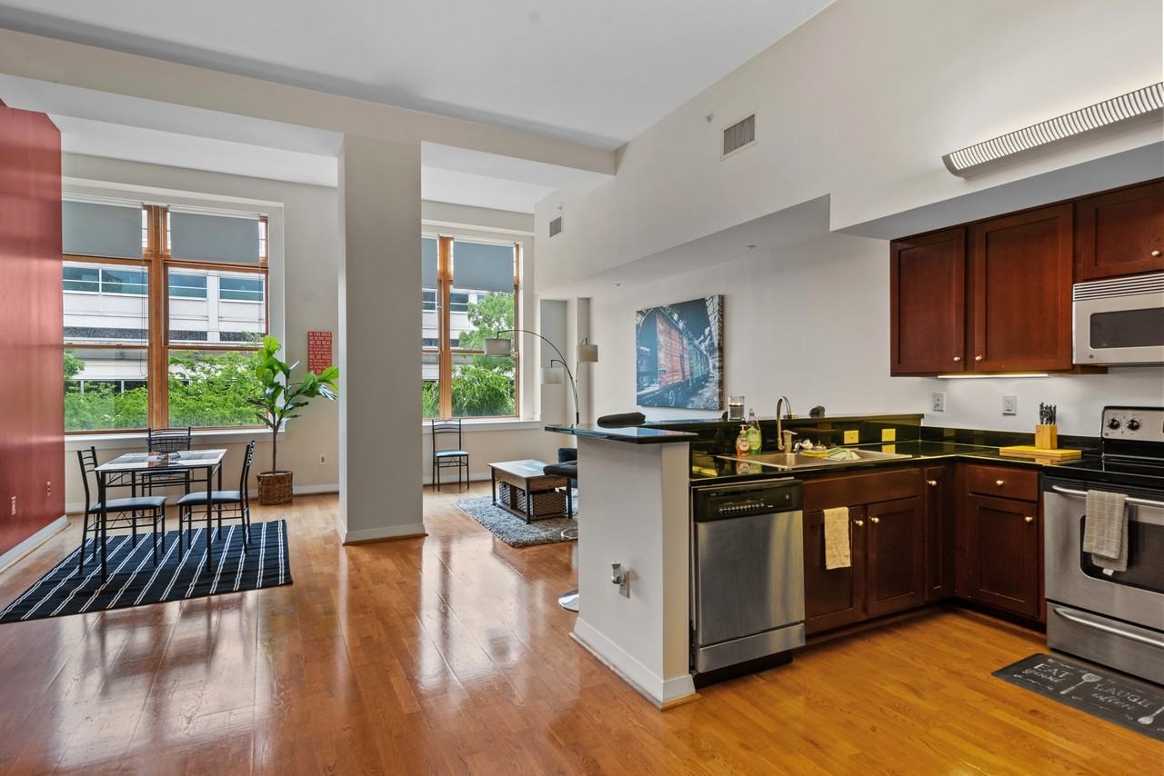 237 Granby Street - Photo 5 of 19