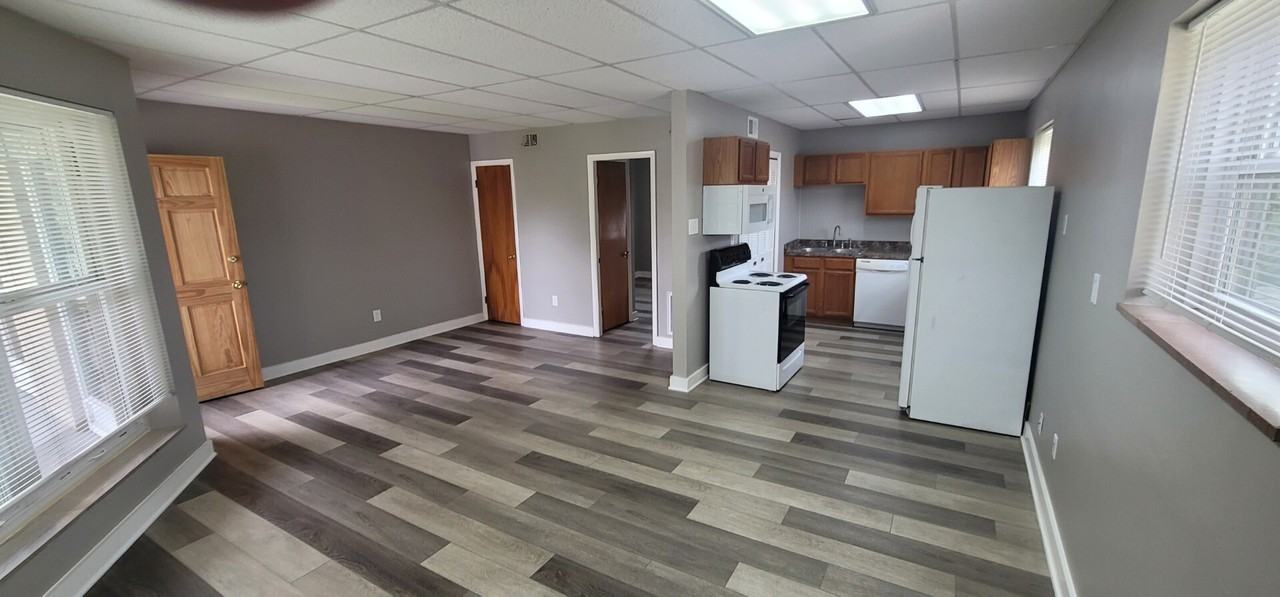 4215 S. Churchway - Photo 5 of 10