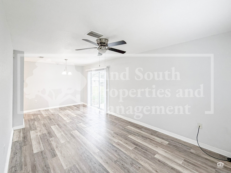 5527 Gaur Ln - Photo 2 of 16