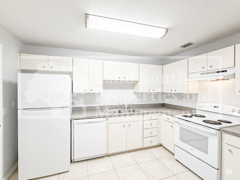 5527 Gaur Ln - Photo 4 of 16