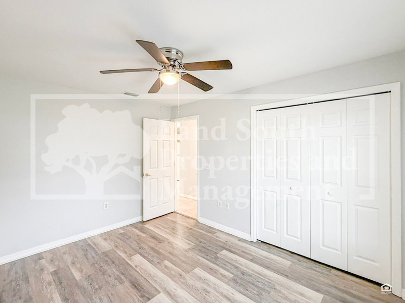 5527 Gaur Ln - Photo 7 of 16