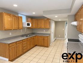 181 Washington St #B - Photo 1 of 1