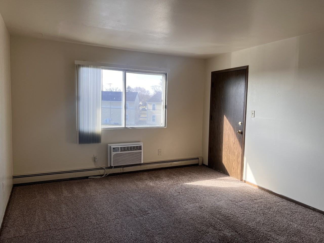 3047 HCA - Photo 2 of 9