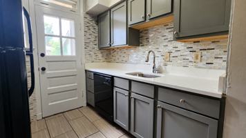 featured image of 1020 Sanford Ave