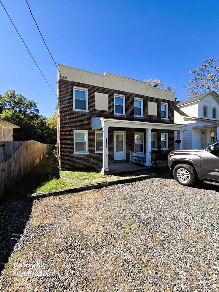 1315 Byron St - Photo 2 of 19