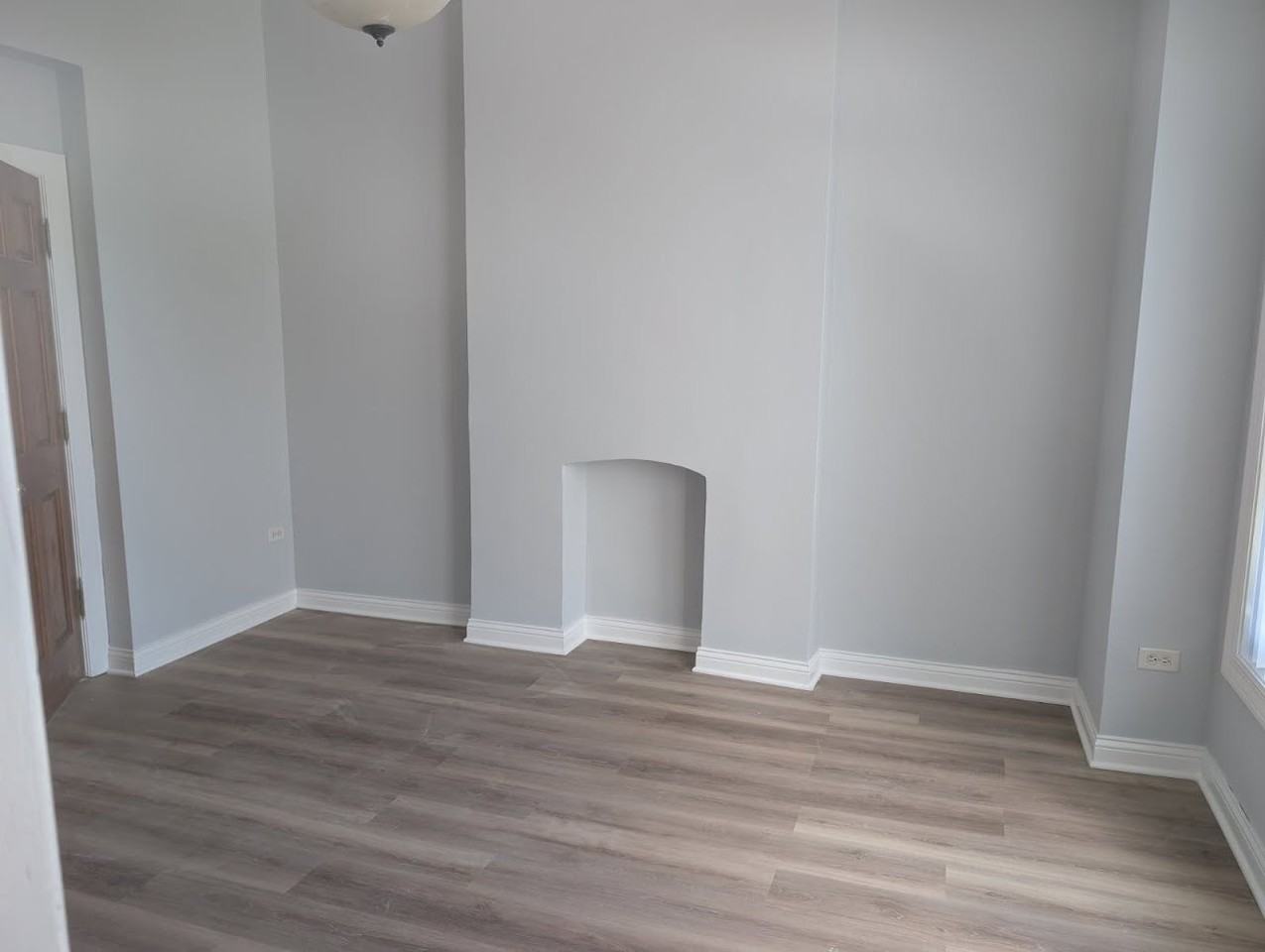 1309 South Fairfield Avenue - Photo 2 of 19