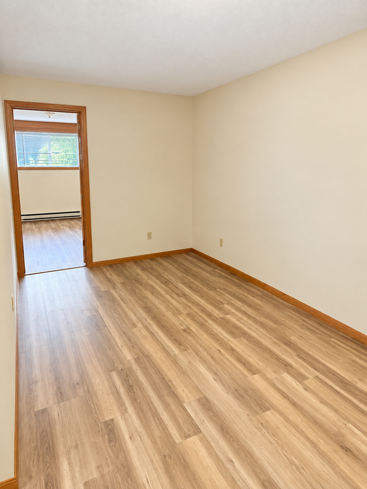 81.00 - 506 2nd Street - Photo 6 of 10