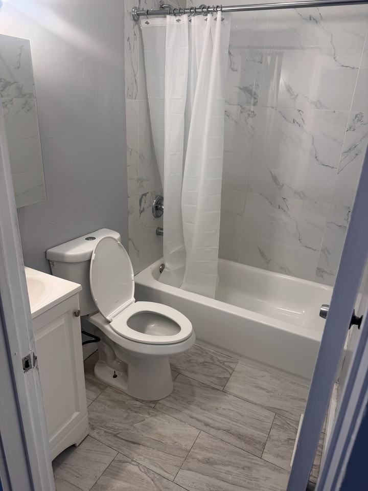 84 Dewitt Street - Photo 4 of 6