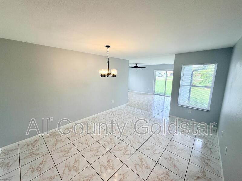 6618 Kenwood Dr - Photo 3 of 14