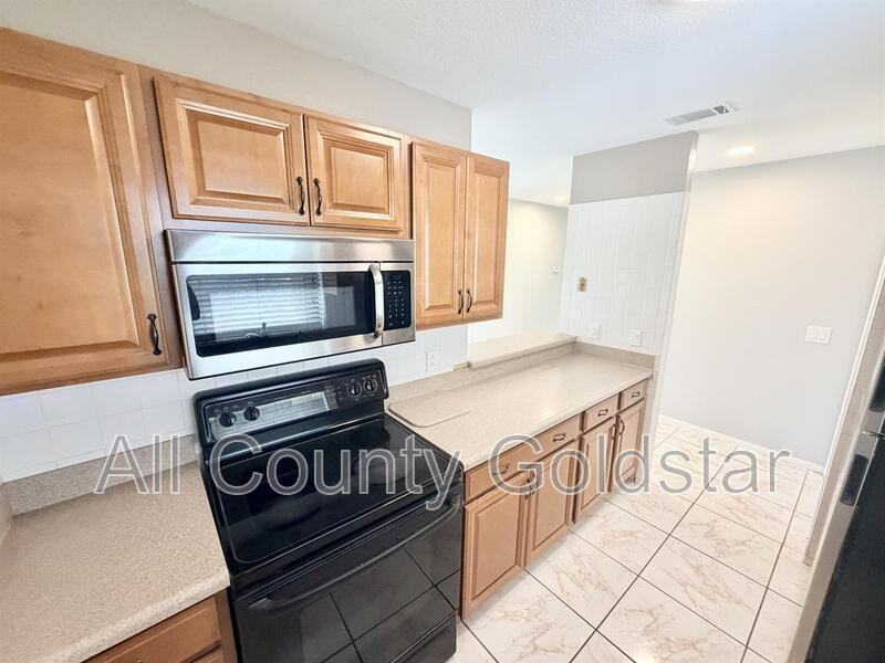 6618 Kenwood Dr - Photo 5 of 14