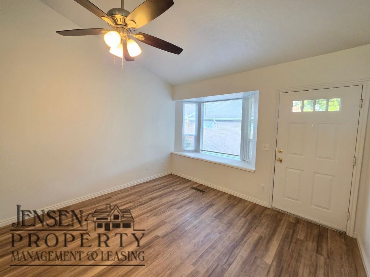1050 E 500 S #12 - Photo 3 of 24