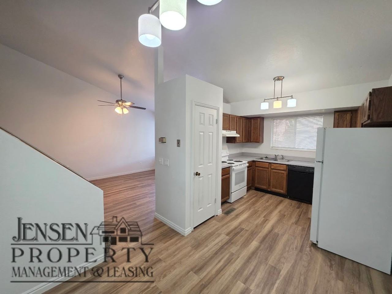 1050 E 500 S #12 - Photo 7 of 24