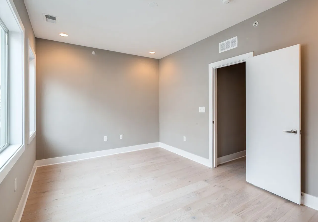 927-31 North Front Street, Unit 6 - Photo 2 of 13