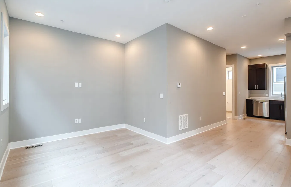 927-31 North Front Street, Unit 6 - Photo 7 of 13