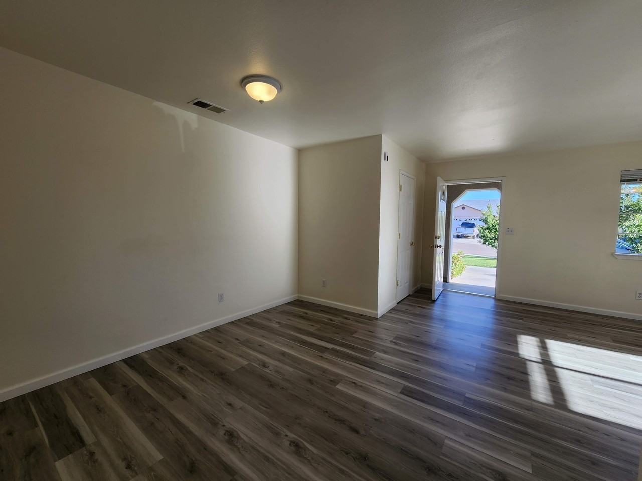 Reta, 2117 - Photo 4 of 18