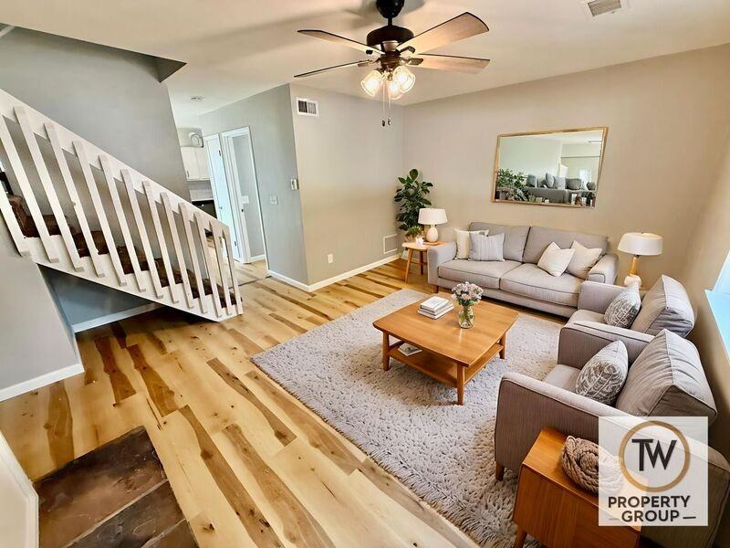 823 N Cherry St #2 - Photo 7 of 19