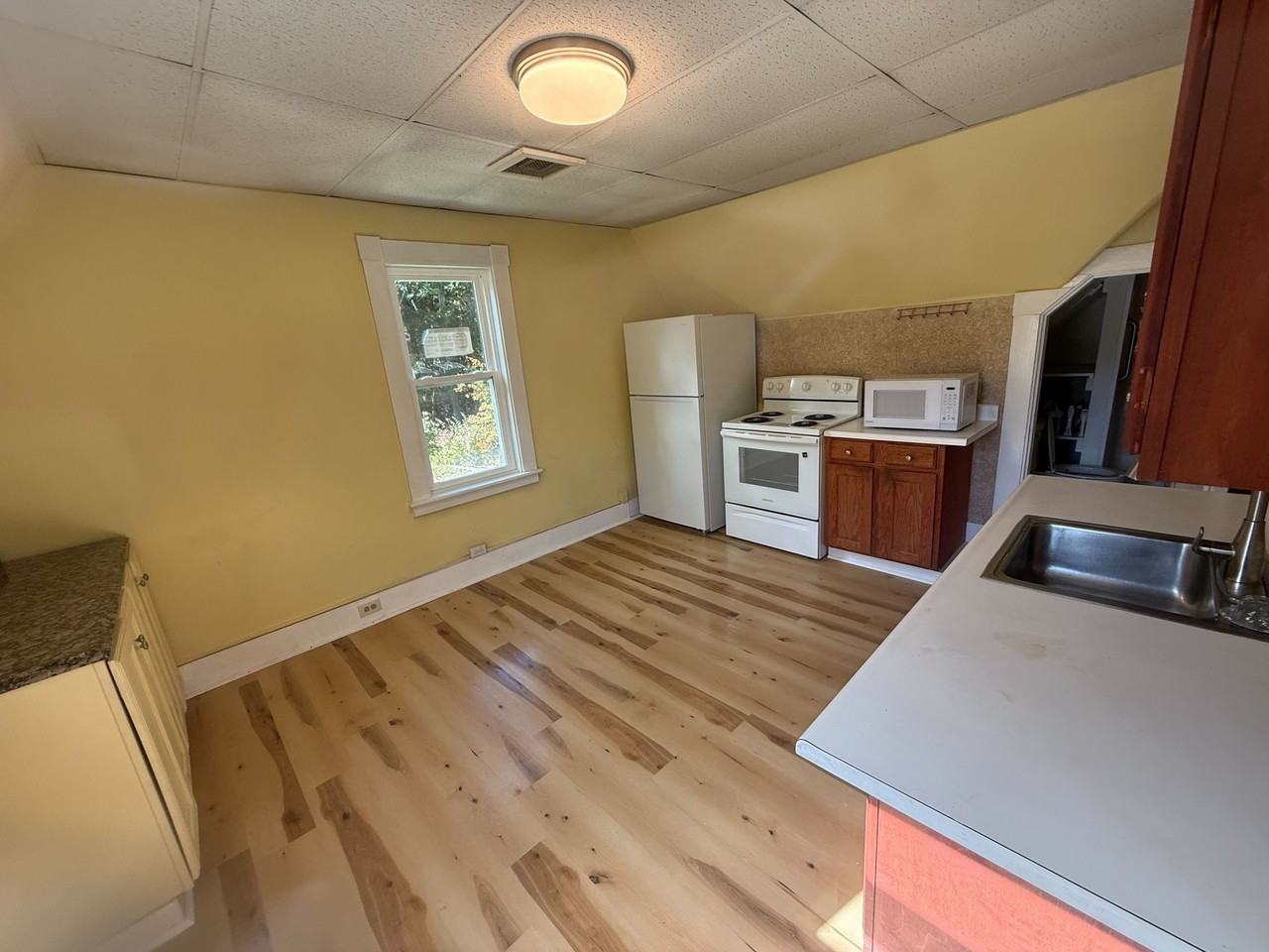 8 Meadow Lark Lane - Photo 4 of 6
