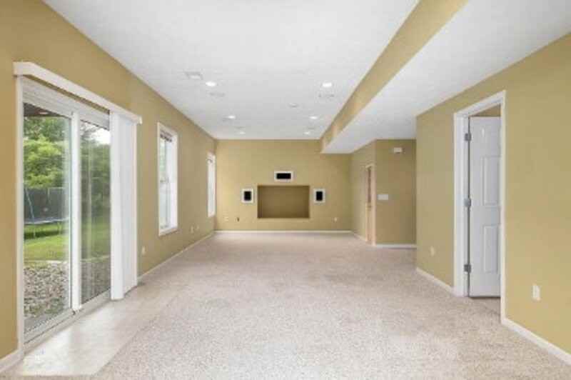 2478 Black Horse Dr Ne - Photo 6 of 9